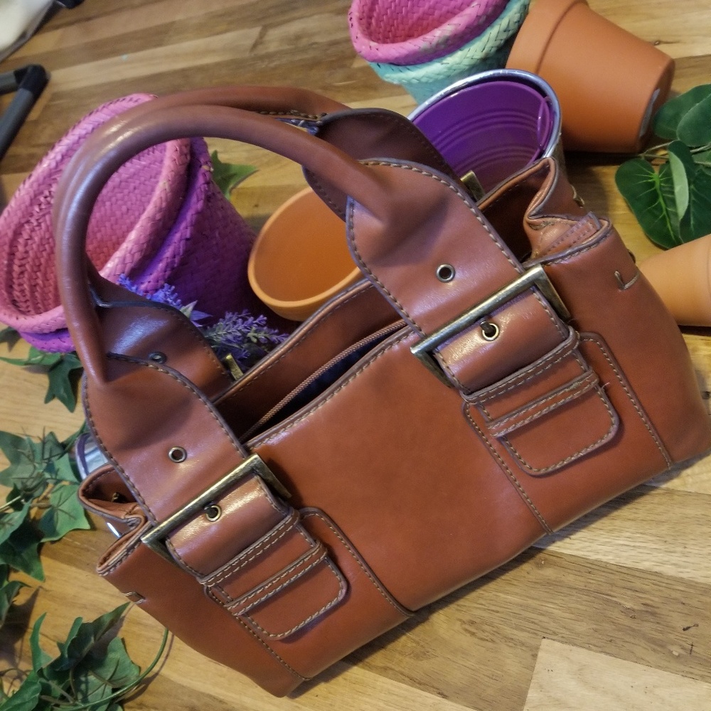 Aldo Synthetic Leather handbag